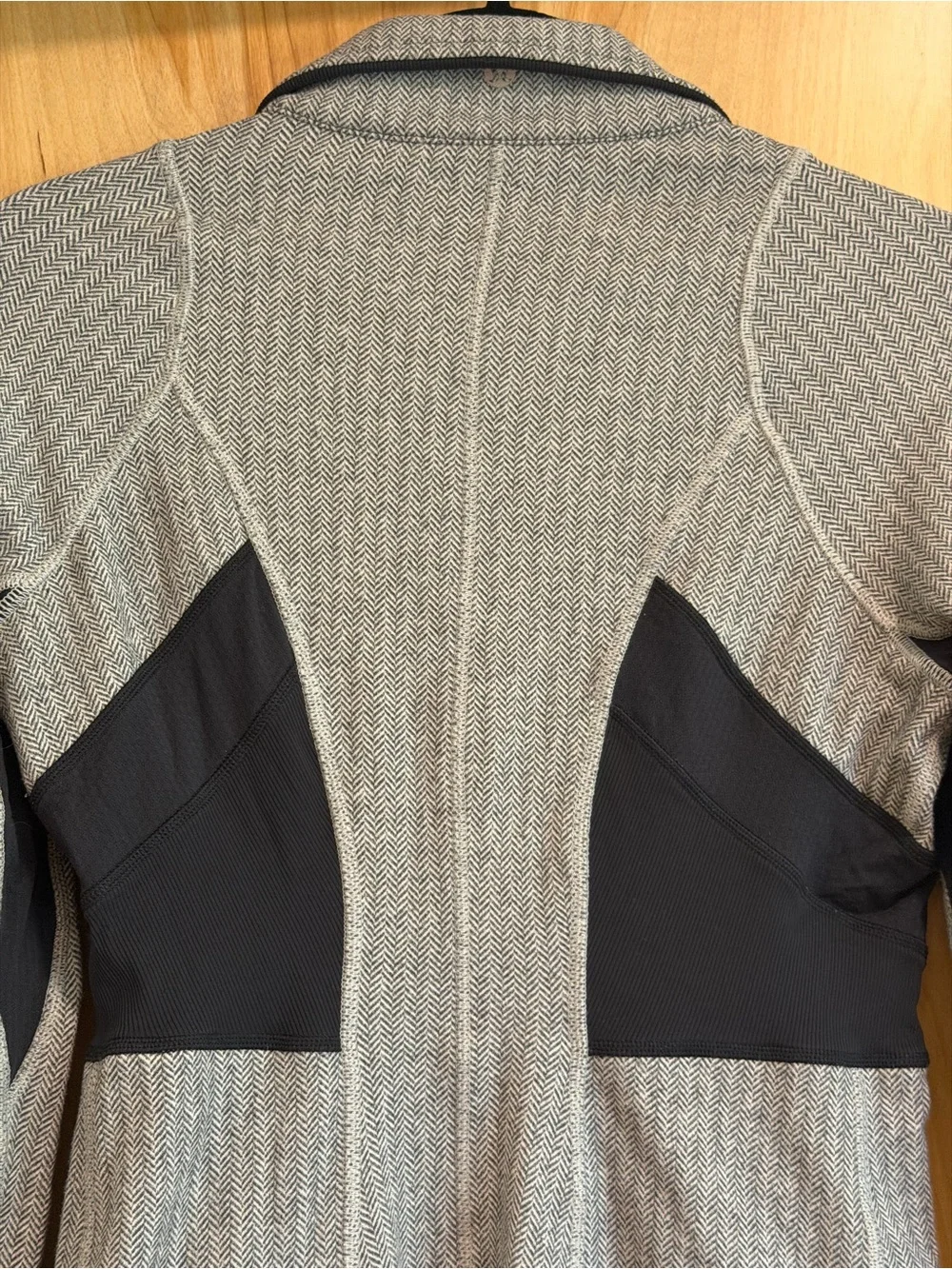 Lululemon Athletica Black & Gray Quarter-Zip Pullover Jacket